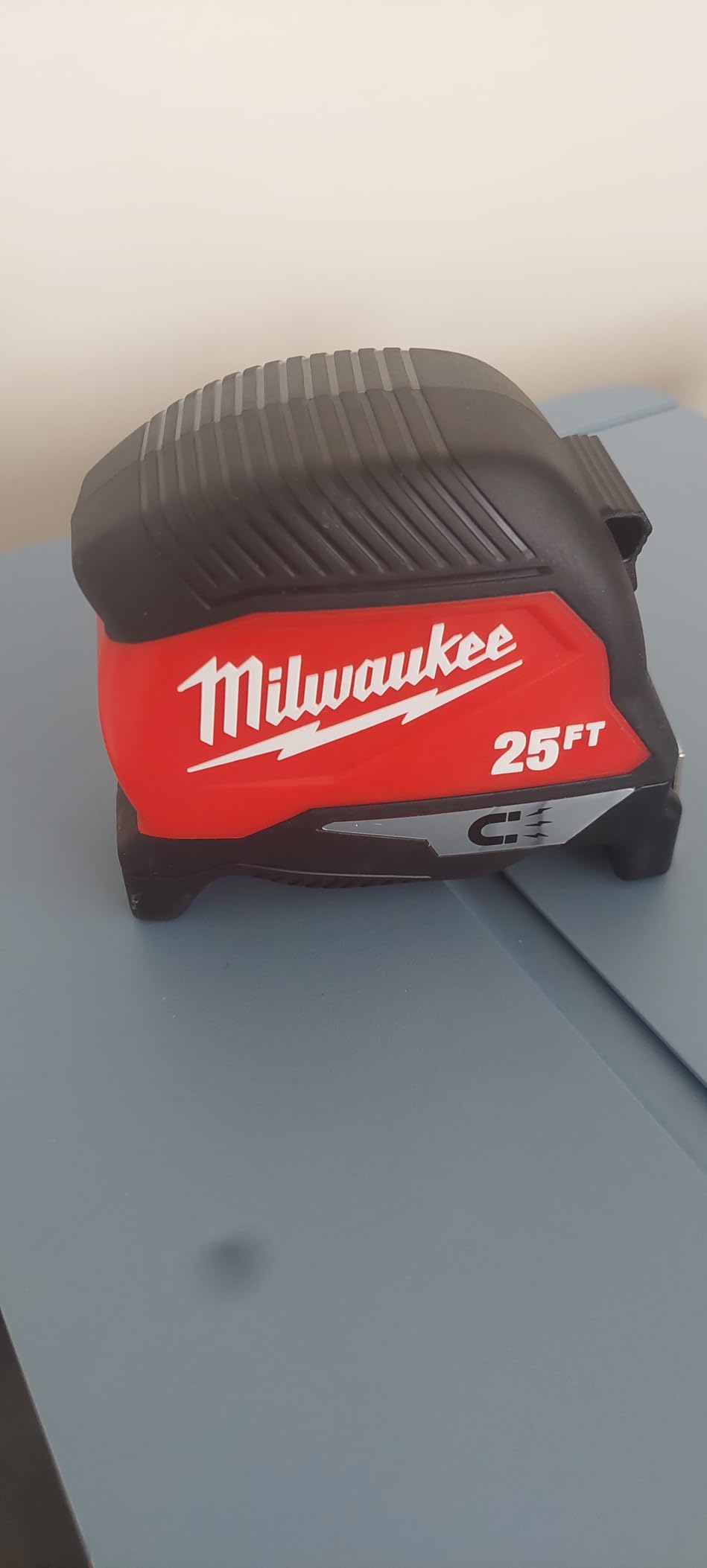 Milwaukee 48-22-0325 Compact Wide Blade Magnetic Tape Measures customer photo 2