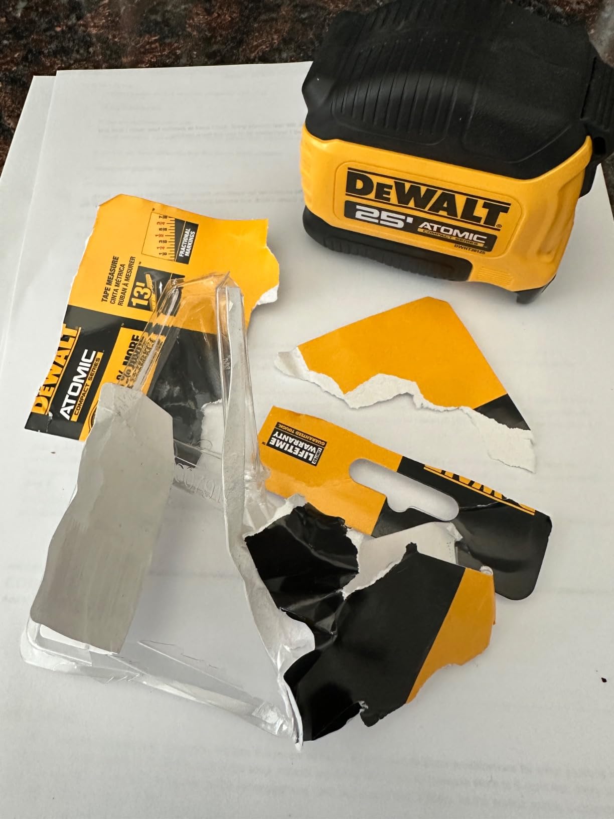 DEWALT Atomic Compact Series 25 ft. Tape Measure (DWHT38125S) customer photo 1