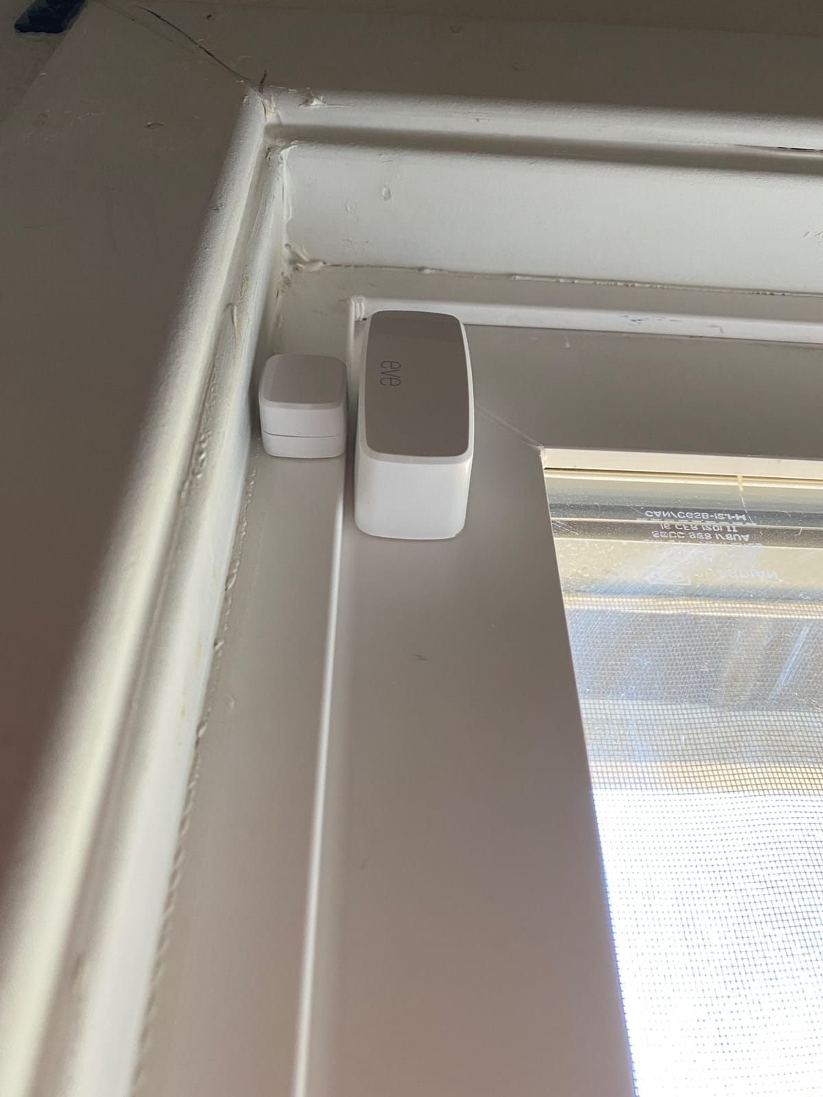 Eve Door & Window (Matter) 3 Pack – Smart Contact Sensor for Doors & Windows, Open/Closed State, Automatic Control of Accessories, Matter Over Thread, Apple Home, Alexa, Google Home, SmartThings customer photo 2