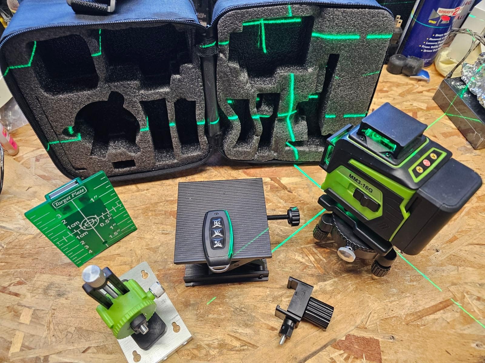16 Line Laser Level 360 Self Leveling,4D 4x360° Green lazer Leveler Tool customer photo 2