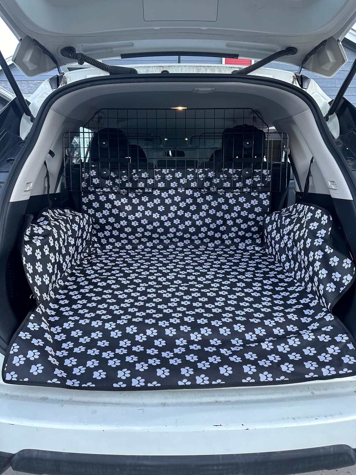 Dog Car Barrier for SUVs, Van, Vehicles, Adjustable Large Pet Barriers, Universal Fit Heavy-Duty Wire Mesh Dog Guard, Pet Divider Gate for Truck Cargo Area, Safety Car Divider, 61.9 Inches customer photo 2
