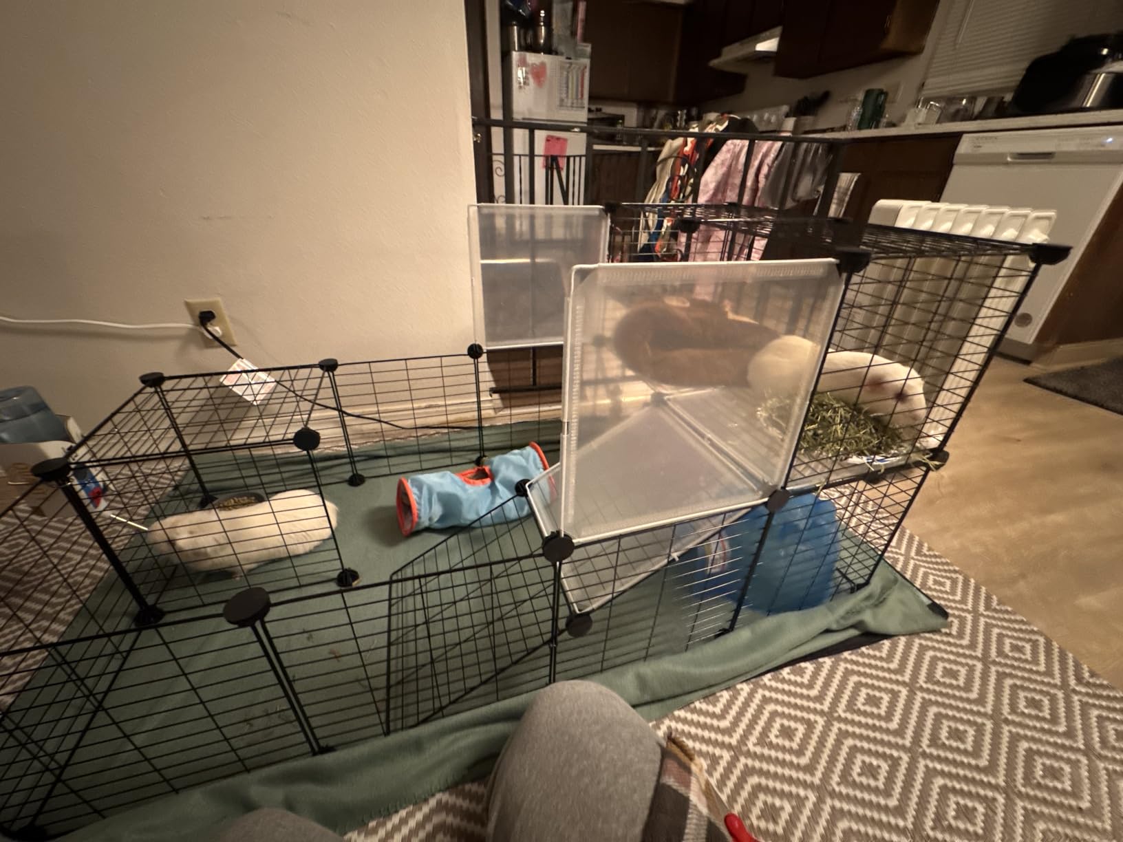 HOOBRO 24 Panels Guinea Pig Cage with Waterproof Mat and Ramp, 57
