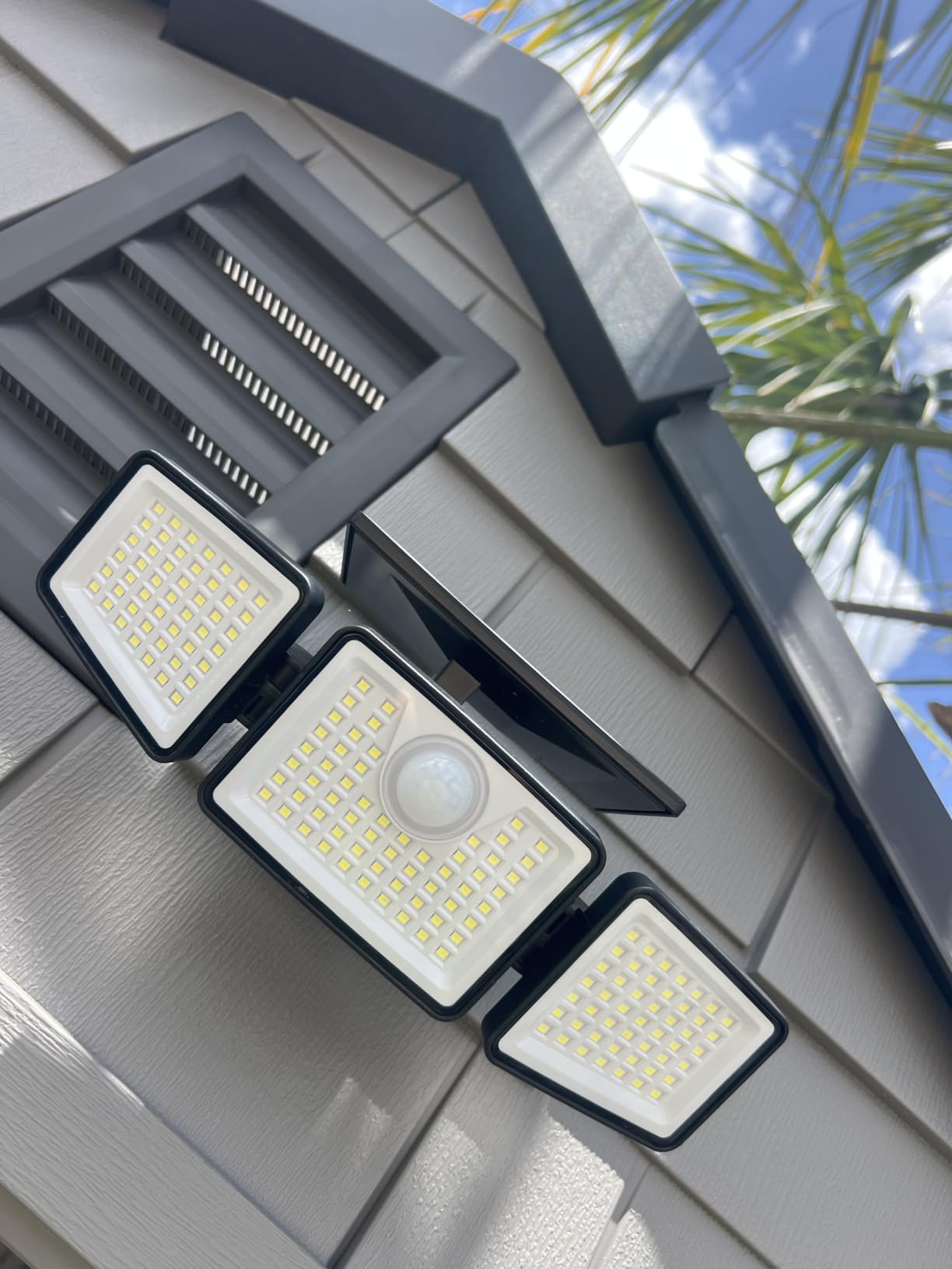 MIHANI Solar Flood Lights Outdoor, 2500LM Motion Sensor Security Lights with 270° Wide Angle, IP65 Waterproof, 3 Heads Solar Outdoor Lights for Patio, Yard, House, Garage (Non-Remote, 2 Pack) customer photo 2