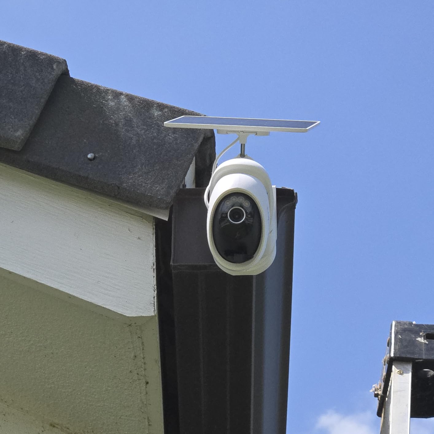 Tapo 4K Outdoor Pan/Tilt Wireless Security Camera, Solar Charging, C660 KIT customer photo 2