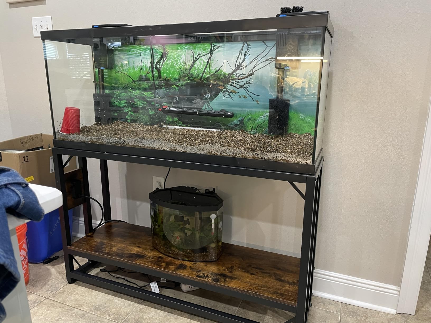 METYERRY 55 Gallon Fish Tank Stand with Power Outlet,Adjustable Shelf customer photo 1