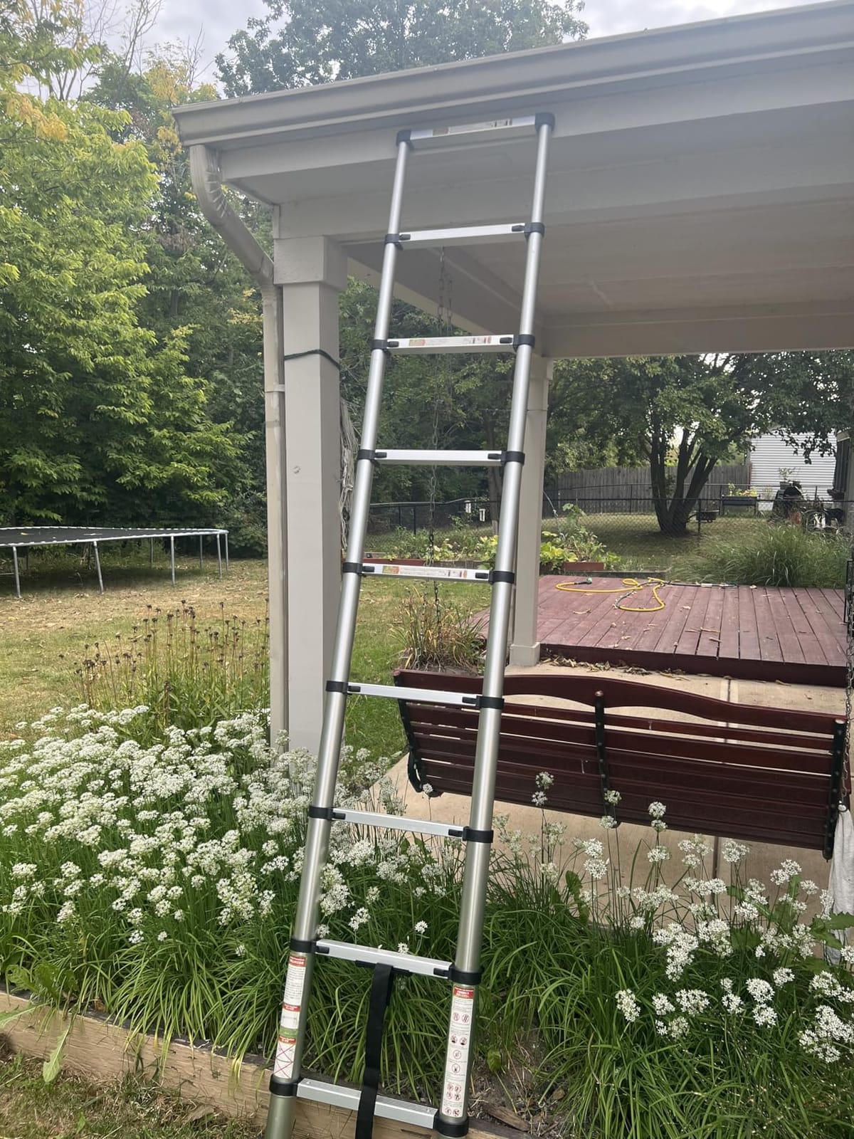 RIKADE A-Frame Telescoping Ladder with 1-Button Retraction, Aluminum Adjustable Extension Ladder, Portable Lightweight Folding Design for Home/RV Use, 330lb Capacity(1.4+1.7M) customer photo 2