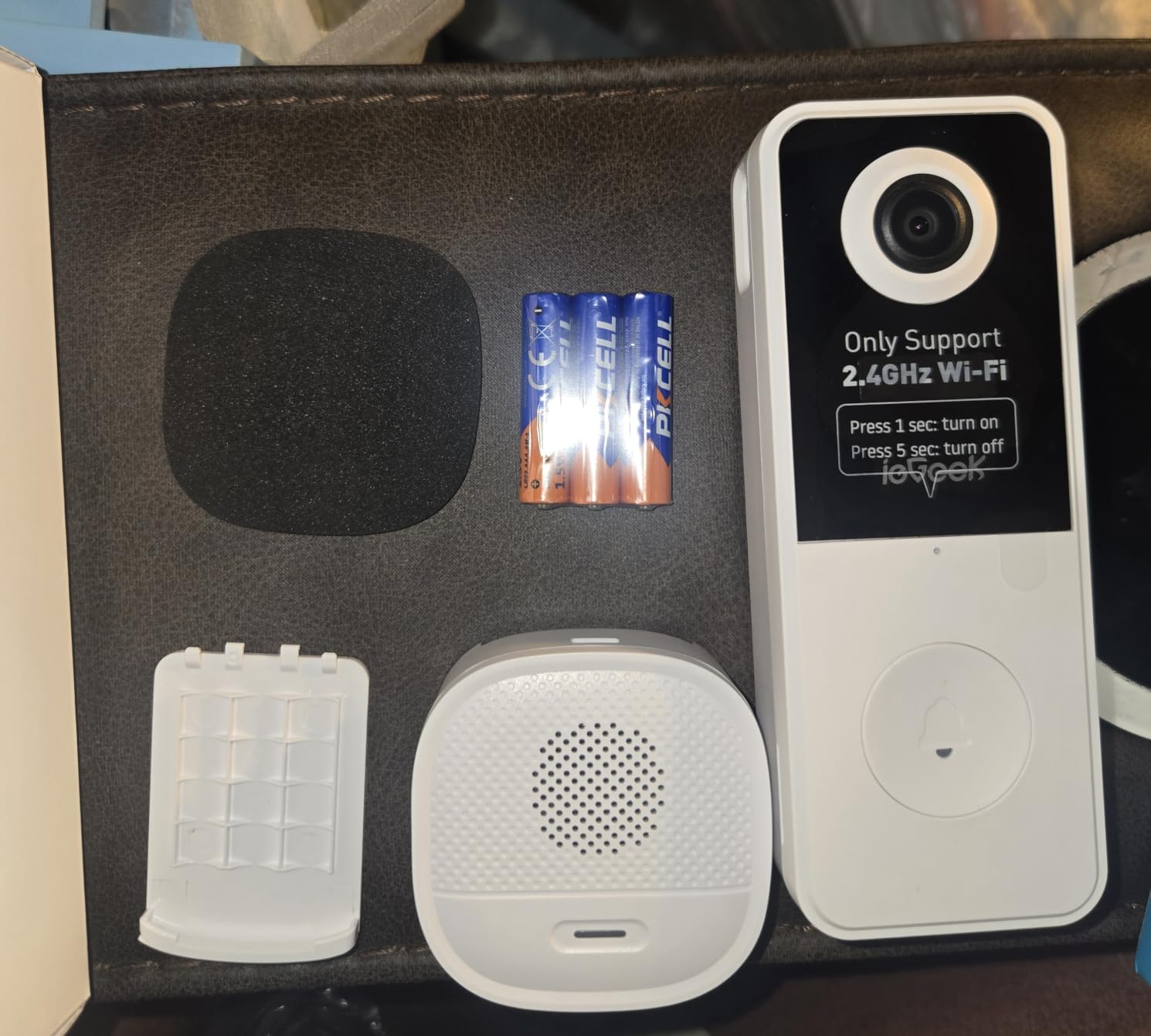 ieGeek Video Doorbell Camera Wireless, Head-to-Toe 180° Ultra View Battery Powered, No Subscription Fee, 2K 3MP HD, Smart Motion Detection, Real-time Alerts, Local/Cloud Storage, Only 2.4GHz WiFi customer photo 1