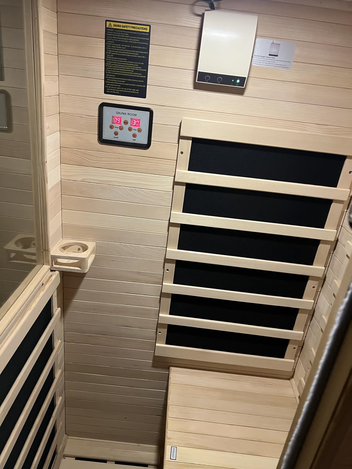 4-6 Person Outdoor Barrel Sauna with 6KW Electric Heater customer photo 2